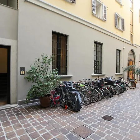 Charme In Brera, 1 Bdrm