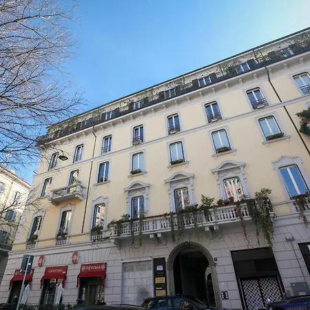 Lägenhet Charme In Brera, 1 Bdrm Milano