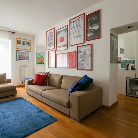 Lägenhet Charme In Brera, 1 Bdrm