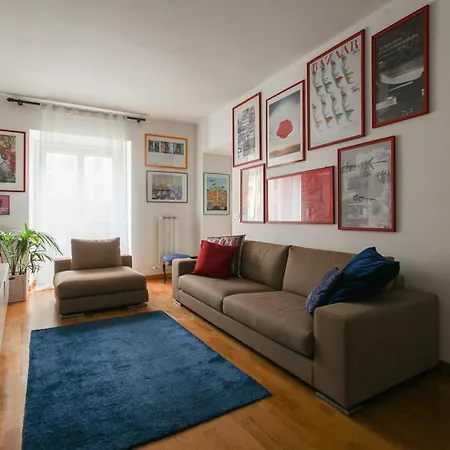 Charme In Brera, 1 Bdrm Milano